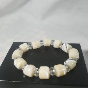 Mother of pearl Crystal glass bead bracelet